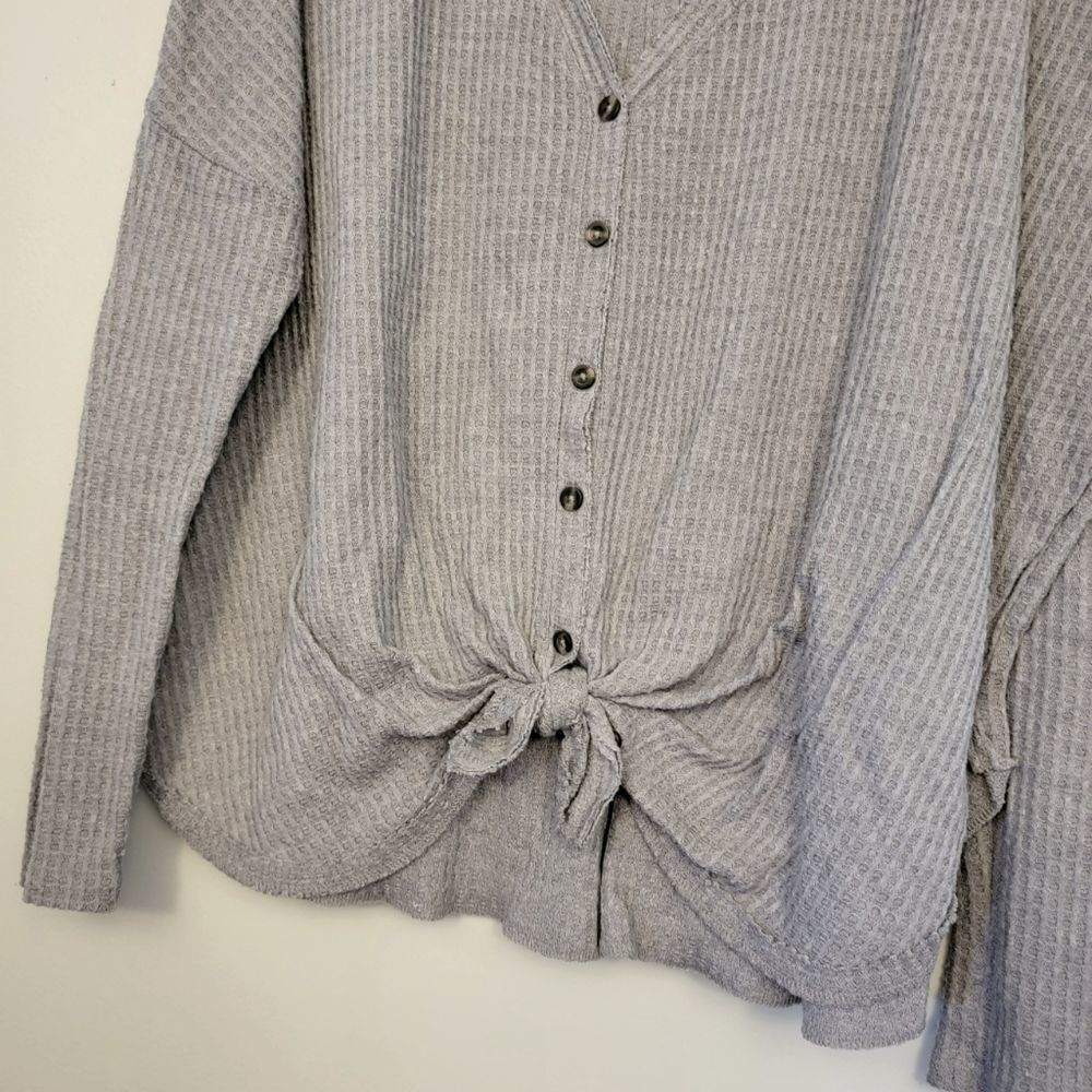 UO Waffle Thermal Top  - Picture 3 of 5